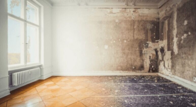 How to dry out walls after a leak